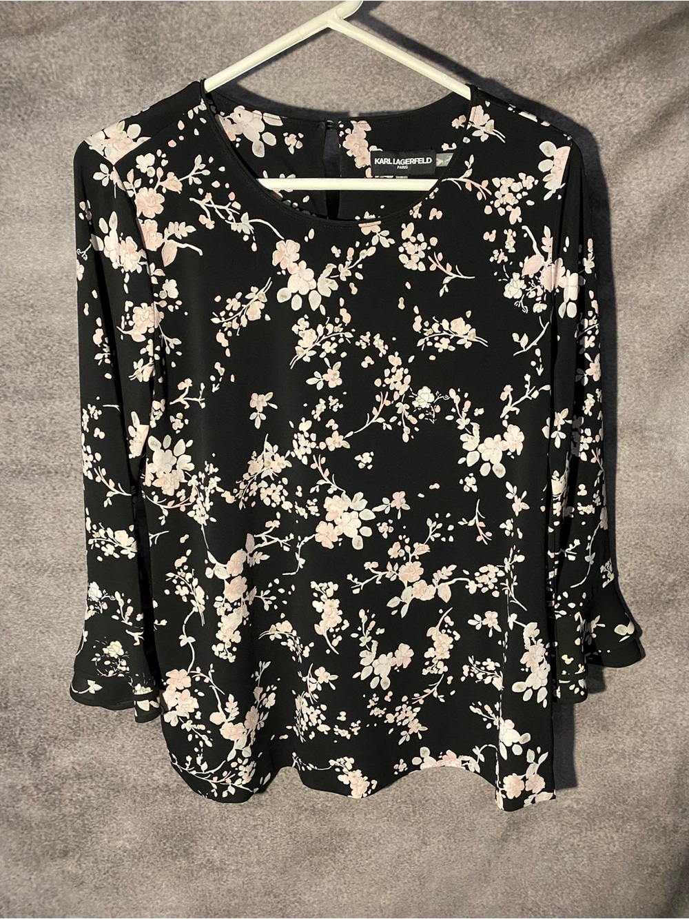 Karl Lagerfeld Paris Floral Top Blouse Women Small Black Bell Sleeve Keyhole